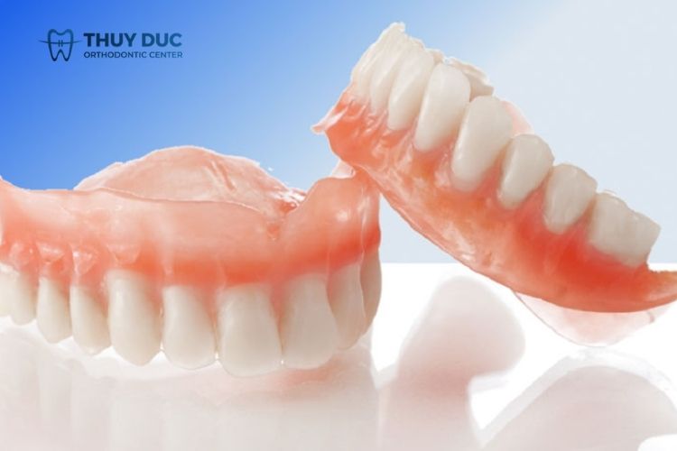 Hàm giả tháo lắp 1
