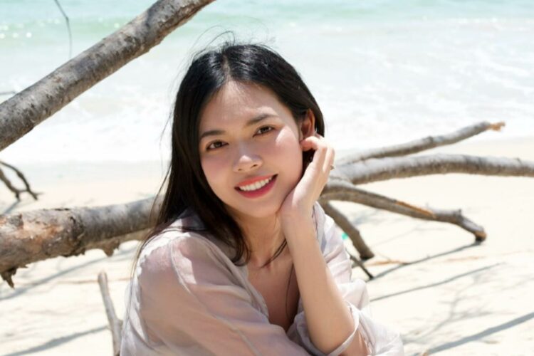 Tháo niềng 1