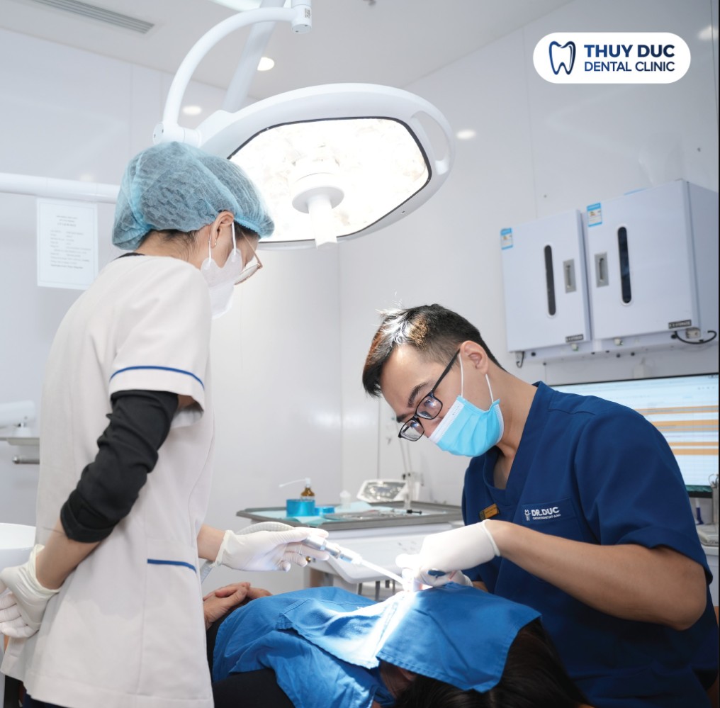 Quy trình niềng răng tại nha khoa Thúy Đức 6