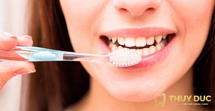 Cách vệ sinh răng miệng 1