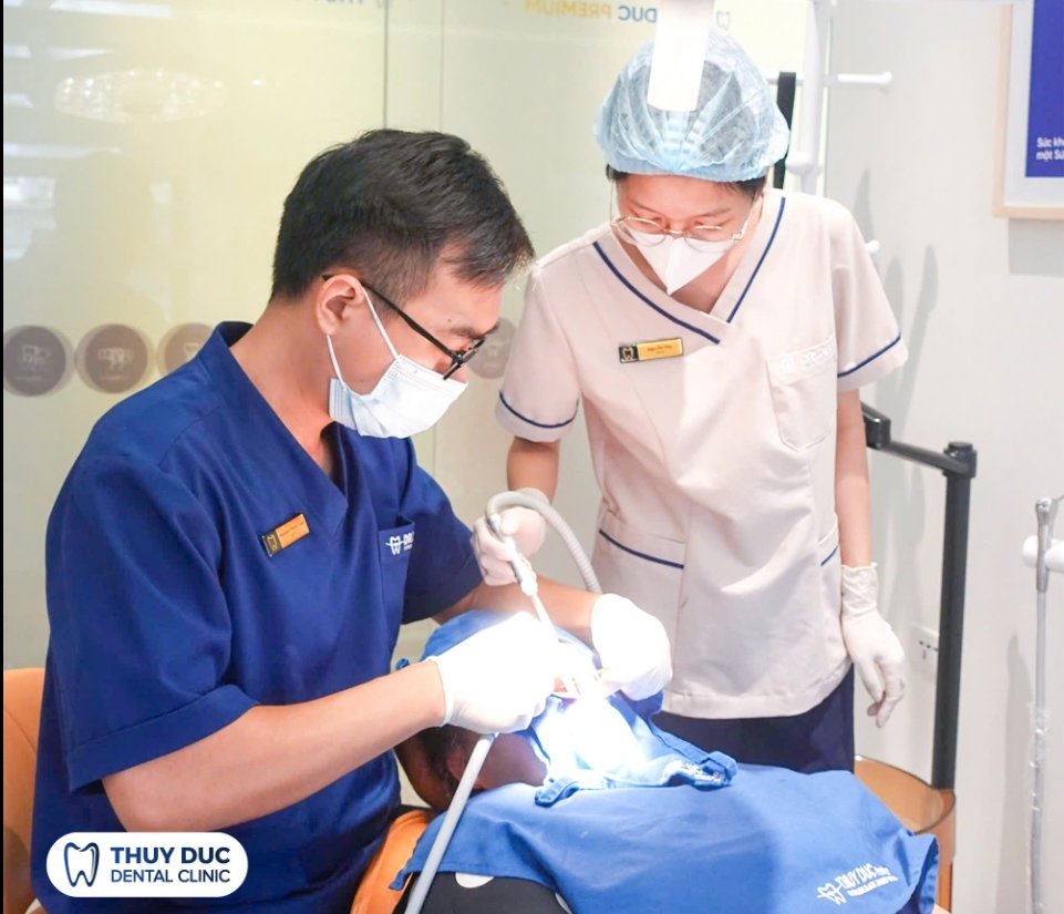 Quy trình nhổ răng số 7 hàm dưới chuẩn Y khoa 1