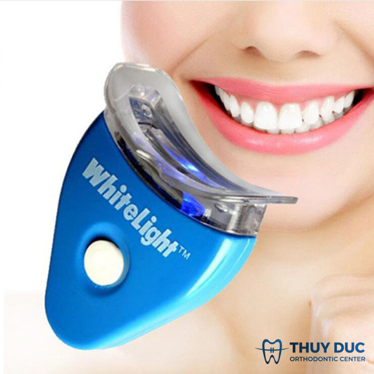 Tìm hiểu về máy tẩy trắng răng và hiệu quả trong quá trình tẩy trắng