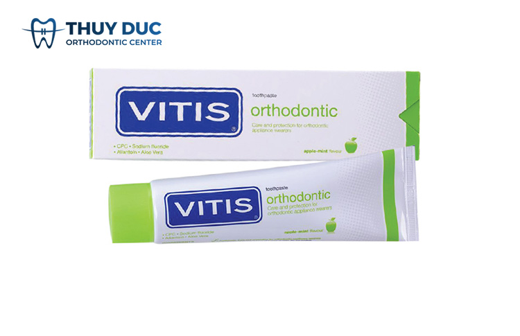 7. Kem đánh răng Vitis Orthodontic 1