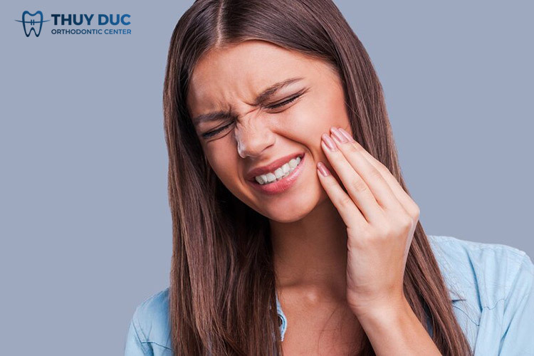 2. Tại sao răng sâu bị đau nhức? 1