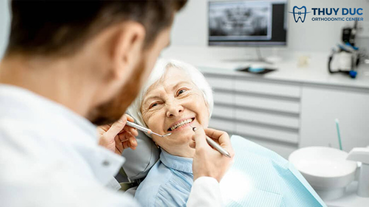 3. Các tiêu chí để chọn bác sĩ trồng răng implant giỏi 1