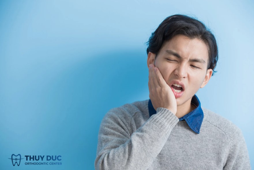 Các yếu tố quyết định lấy cao răng có đau hay không? 1