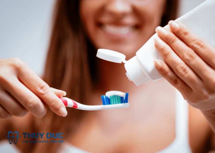 Vệ sinh răng miệng sạch sẽ 1 Vệ sinh răng miệng sạch sẽ 1