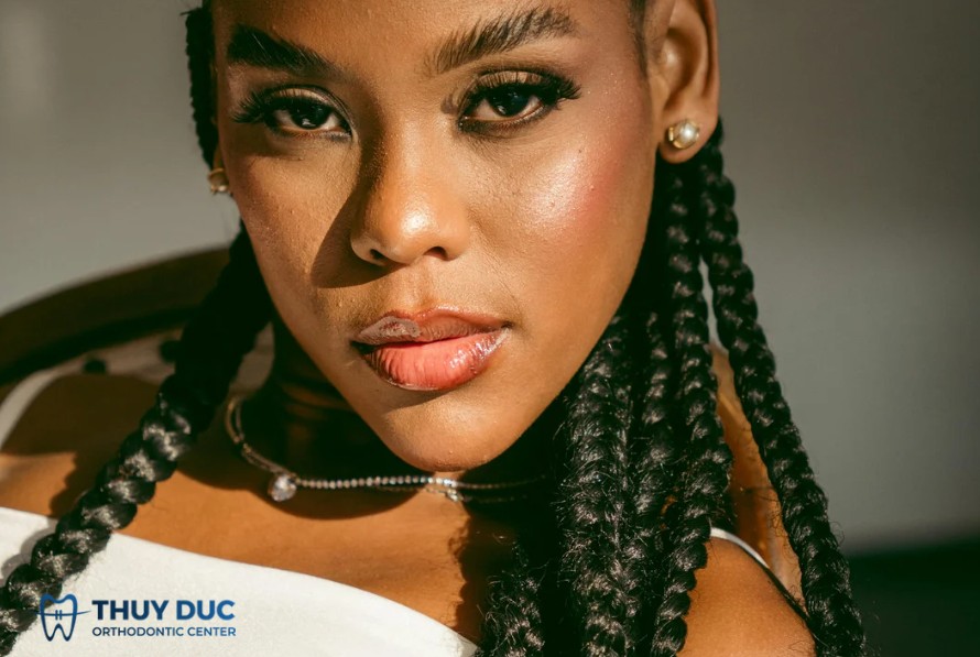 Các kiểu môi dày 1 Các kiểu môi dày 1