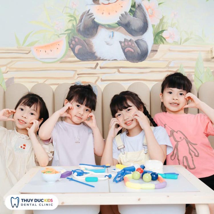 Nha khoa Thuý Đức- Địa chỉ niềng răng uy tín cho trẻ 2