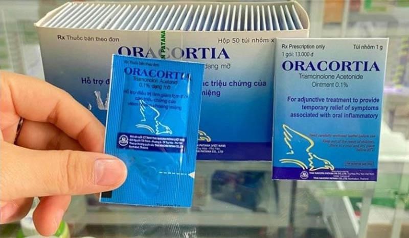 Thuốc bôi nhiệt miệng Oracortia - cách dùng và xử trí khi quá liều