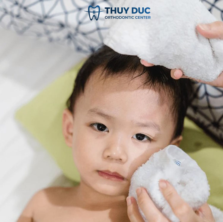 Các biện pháp hỗ trợ điều trị viêm lợi tại nhà (Không thay thế thuốc) 2