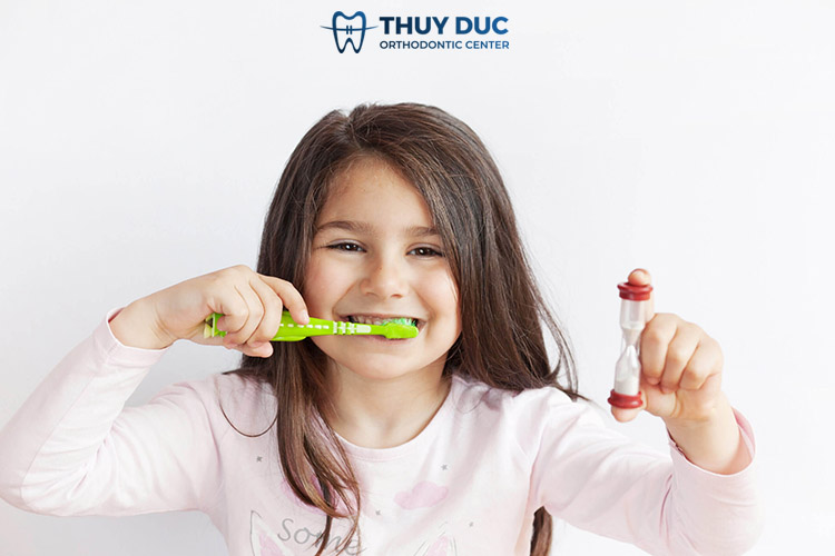 Điều trị viêm lợi cho trẻ tại nhà ở mức độ nhẹ 1