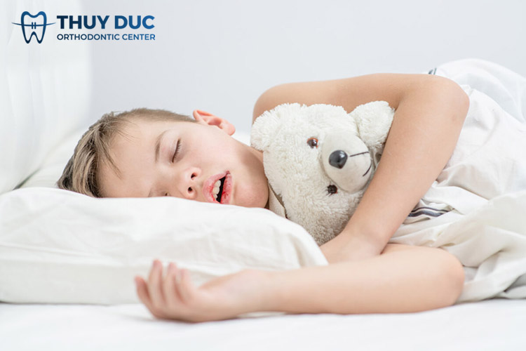 Nguyên nhân gây viêm lợi ở trẻ em để cha mẹ phòng ngừa sớm 3