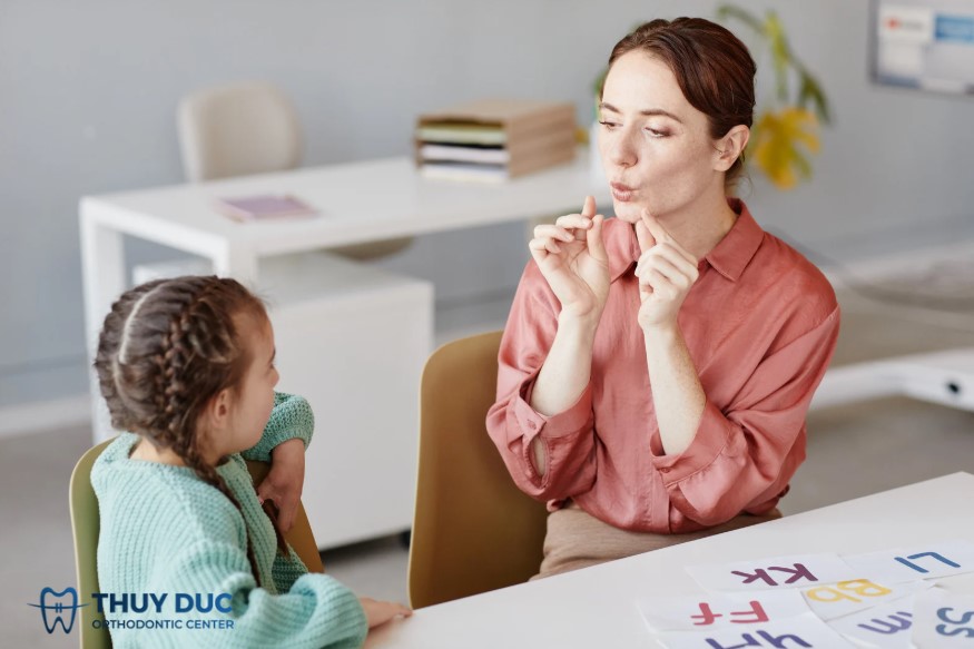 4.3. Rối loạn phát âm, ăn nhai kém hiệu quả 1