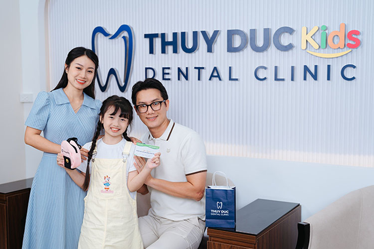 Mách bạn nha khoa khám răng miệng cho trẻ uy tín tại Hà Nội 1