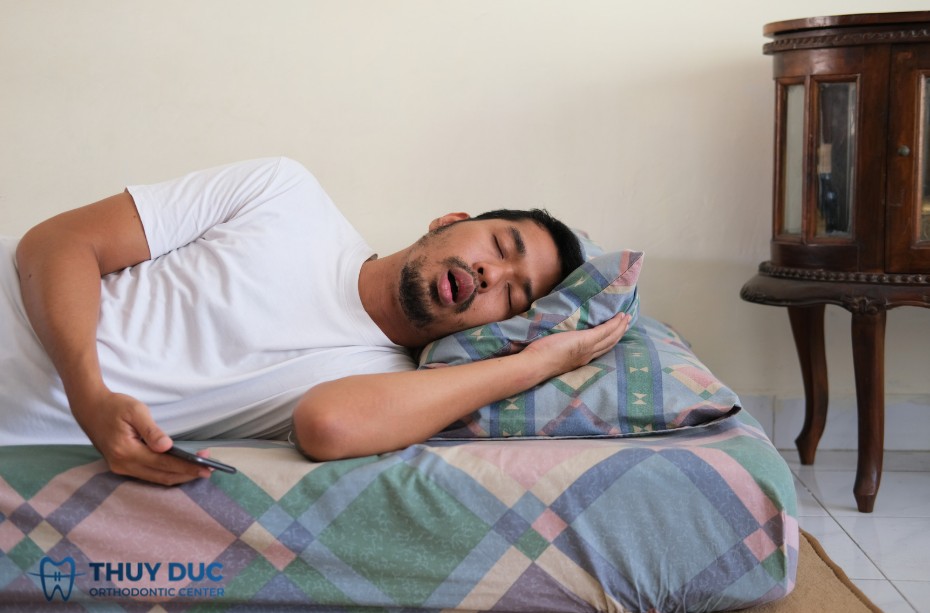 Nguyên nhân gây khớp cắn sâu 1