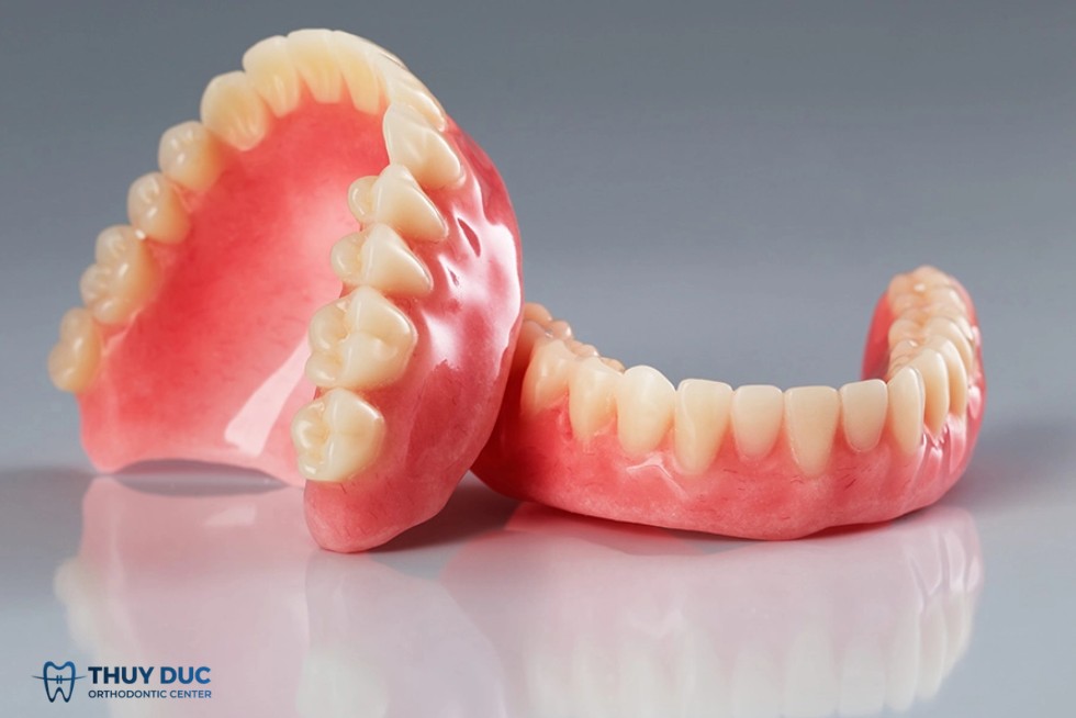 Hàm giả toàn phần