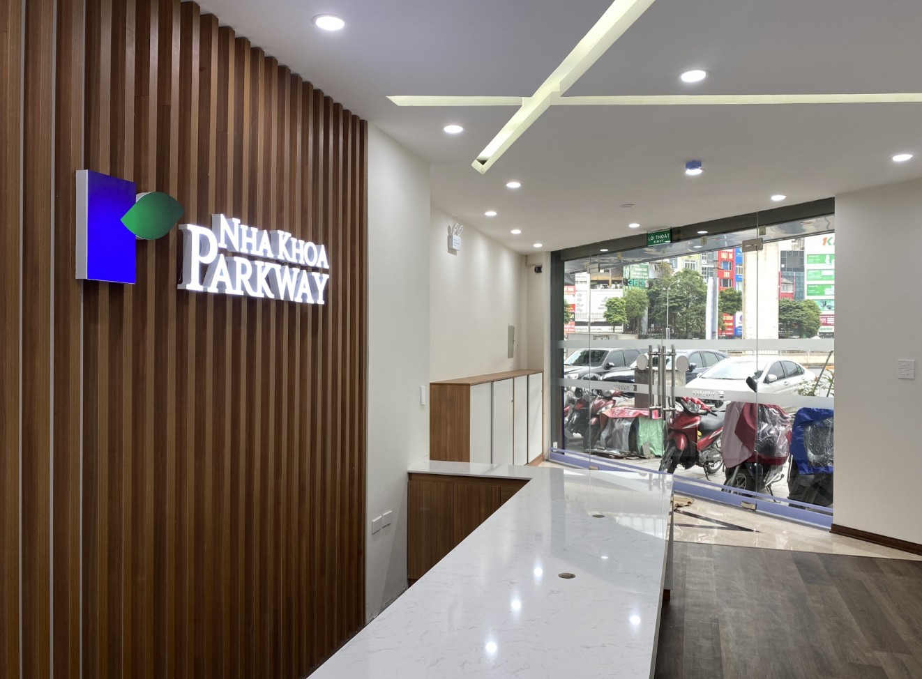 4. Nha khoa Parkway 1