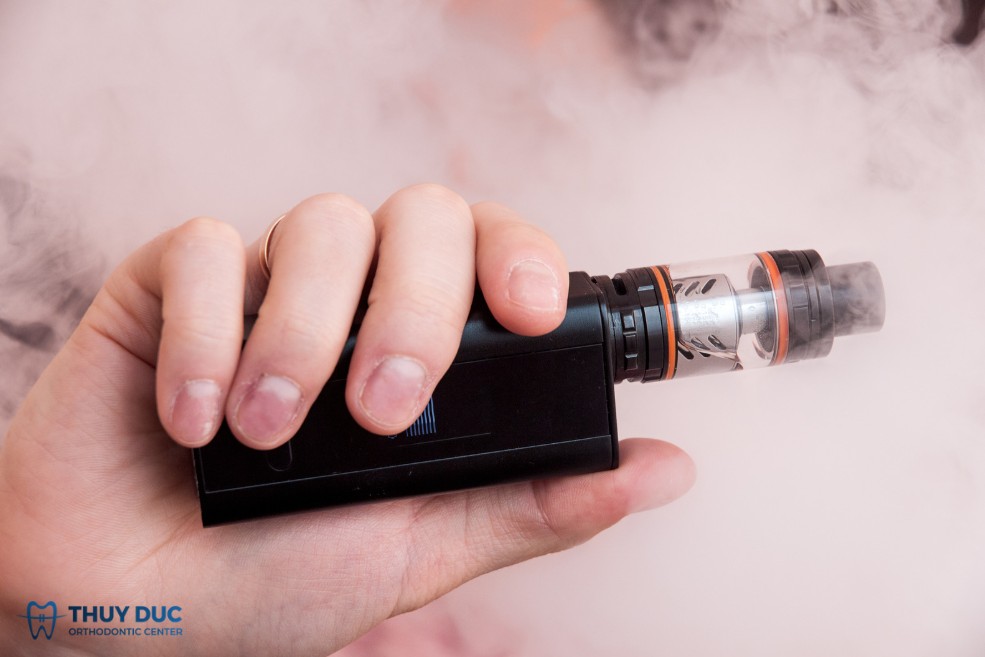 Thuốc lá điện tử (vape) có an toàn hơn không? 1 Thuốc lá điện tử (vape) có an toàn hơn không? 1