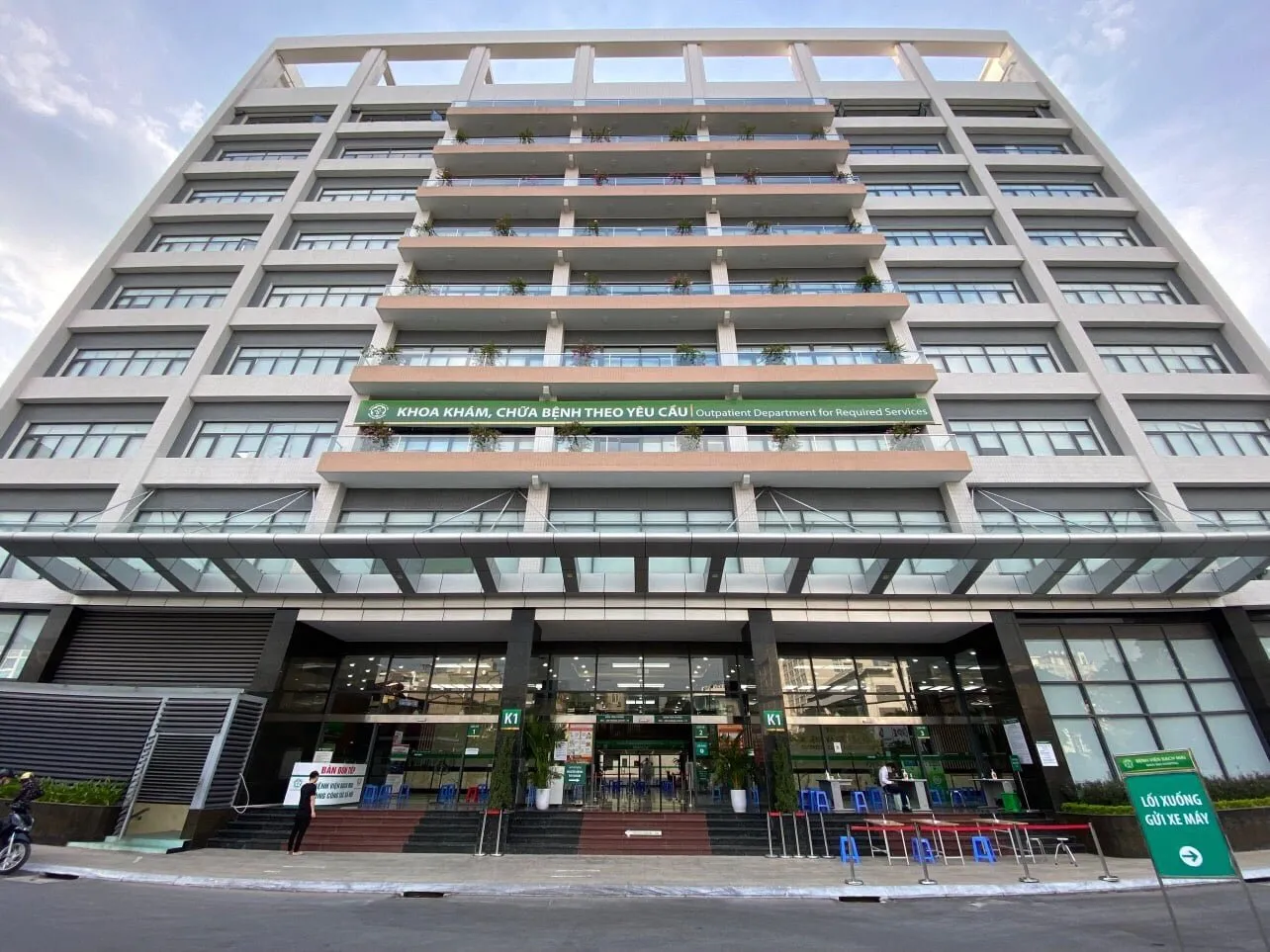 3. Department of Odonto-Stomatology – Bach Mai Hospital 1 3. Department of Odonto-Stomatology – Bach Mai Hospital 1