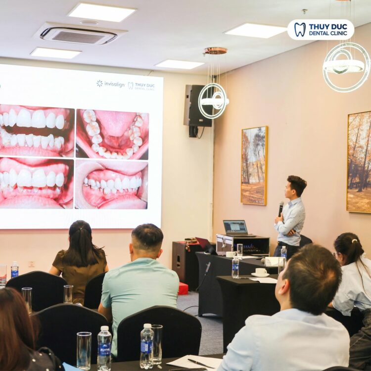 DẤU ẤN CHUYÊN MÔN | BS. PHẠM HỒNG ĐỨC CHIA SẺ KINH NGHIỆM LÂM SÀNG TẠI KHÓA ĐÀO TẠO CƠ BẢN INVISALIGN 4